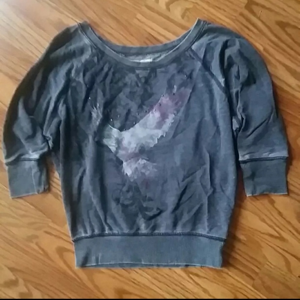 3/4 long sleeve shirt